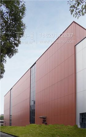 常德卷煙廠芙蓉王卷煙生產(chǎn)線(xiàn)-氟碳鋁單板幕墻.jpg