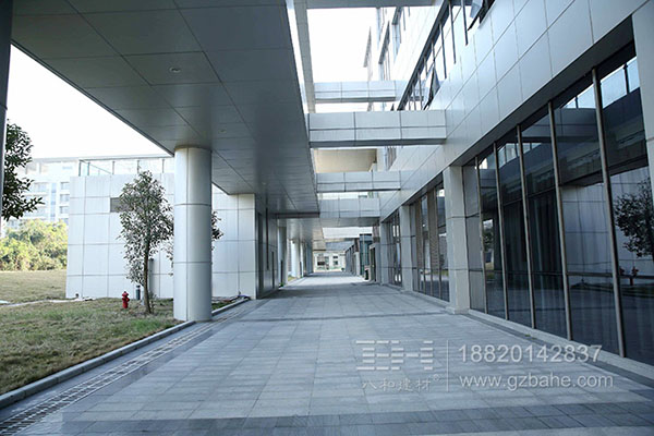 深圳海濱醫院-鋁單板鋁方通-5.jpg