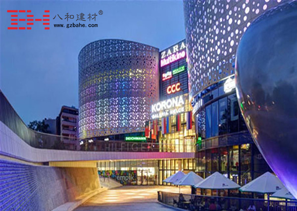沖孔鋁單板廠家毫米之間的功力展現